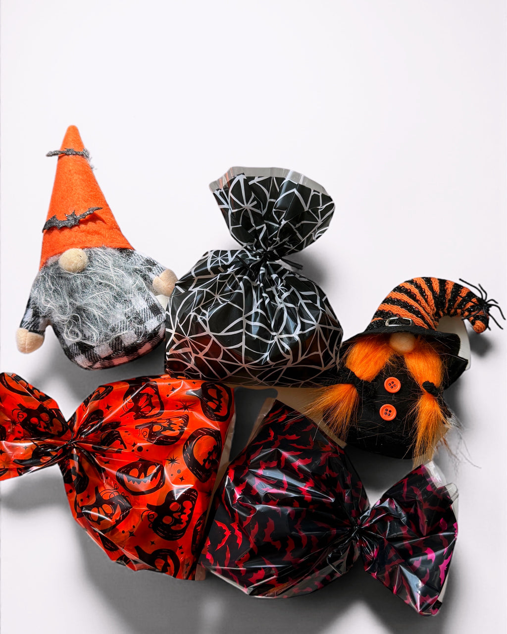 Halloween Dried Fruit Mix in Festive Bags | Sunny Bites