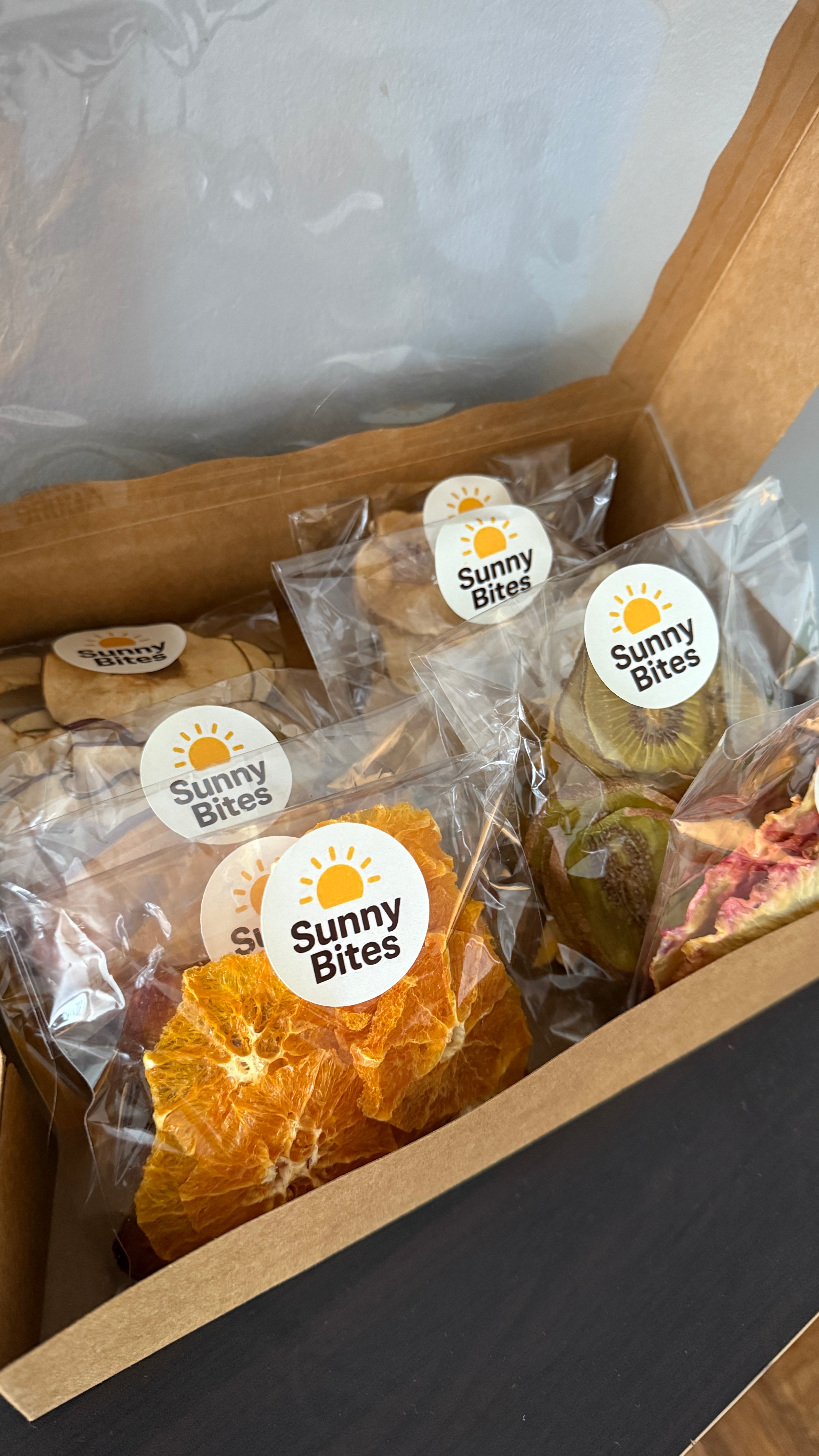 Mixed Fruit Box (10 varieties, 1 oz each)