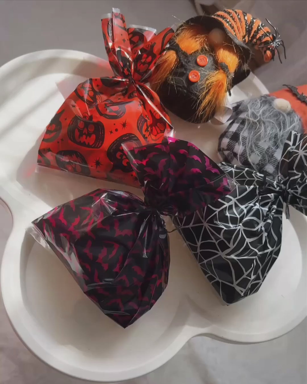 Halloween Dried Fruit Mix in Festive Bags | Sunny Bites