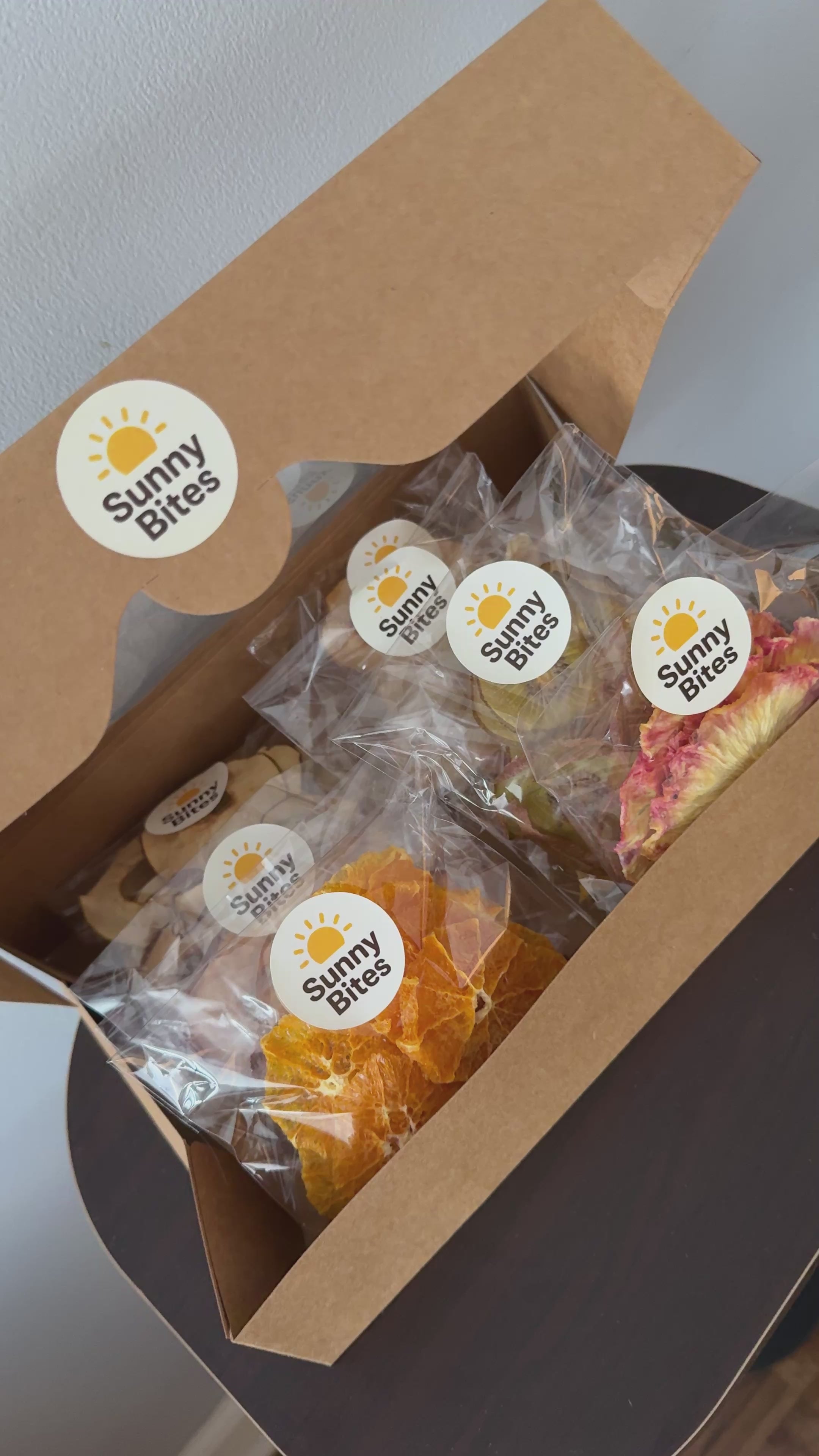 Mixed Fruit Box (10 varieties, 1 oz each)